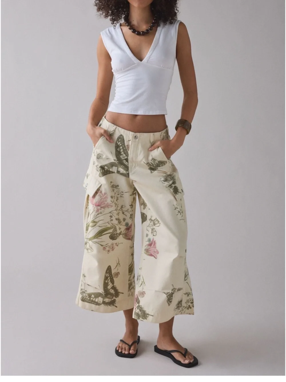BDG Cream Wide-Leg Floral & Butterfly Crop Pants - Picture 1 of 11
